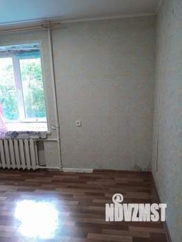 2-к квартира, вторичка, 42м2, 1/4 этаж