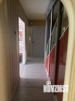 3-к квартира, вторичка, 63м2, 2/9 этаж