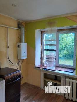 2-к квартира, вторичка, 42м2, 1/4 этаж