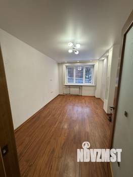 2-к квартира, вторичка, 39м2, 1/5 этаж