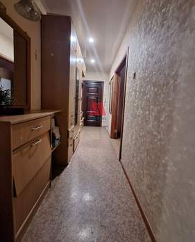 3-к квартира, вторичка, 63м2, 1/9 этаж