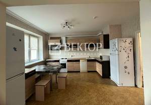 2-к квартира, вторичка, 60м2, 10/17 этаж