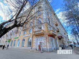 2-к квартира, вторичка, 63м2, 4/5 этаж