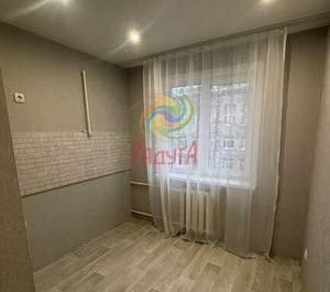 2-к квартира, вторичка, 42м2, 3/5 этаж