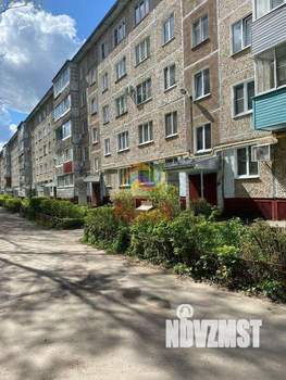 2-к квартира, вторичка, 38м2, 1/5 этаж