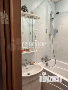 2-к квартира, вторичка, 54м2, 2/5 этаж