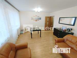 2-к квартира, вторичка, 61м2, 10/10 этаж