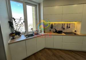 4-к квартира, вторичка, 125м2, 14/19 этаж