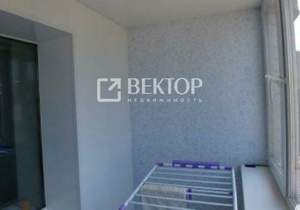 2-к квартира, вторичка, 64м2, 1/10 этаж