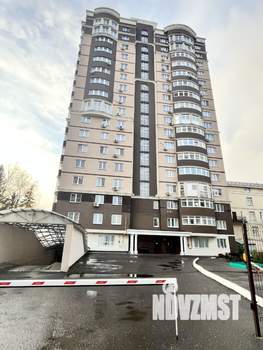 4-к квартира, вторичка, 124м2, 10/17 этаж