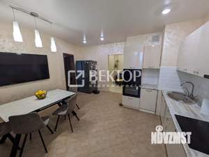 2-к квартира, вторичка, 85м2, 10/19 этаж