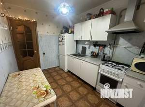 2-к квартира, вторичка, 52м2, 1/9 этаж