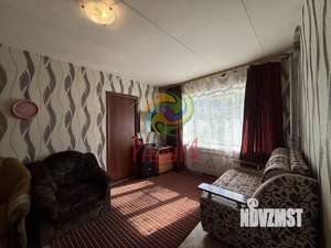 2-к квартира, вторичка, 42м2, 1/4 этаж