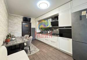2-к квартира, вторичка, 64м2, 3/10 этаж