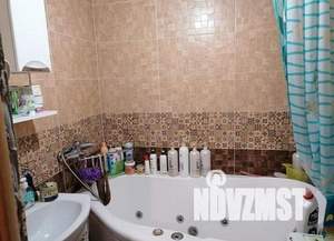 2-к квартира, вторичка, 56м2, 1/9 этаж