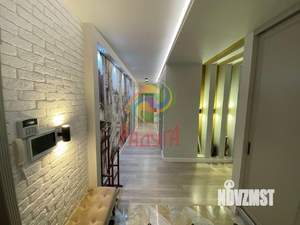 3-к квартира, вторичка, 124м2, 10/17 этаж