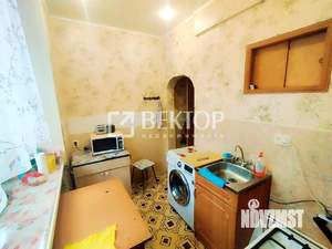 3-к квартира, вторичка, 60м2, 1/4 этаж