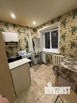 2-к квартира, вторичка, 38м2, 3/3 этаж