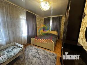 2-к квартира, вторичка, 62м2, 1/3 этаж