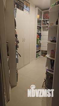 Студия квартира, вторичка, 121м2, 6/19 этаж