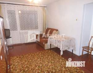 2-к квартира, вторичка, 42м2, 4/5 этаж