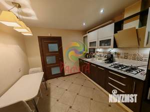 2-к квартира, вторичка, 56м2, 1/3 этаж