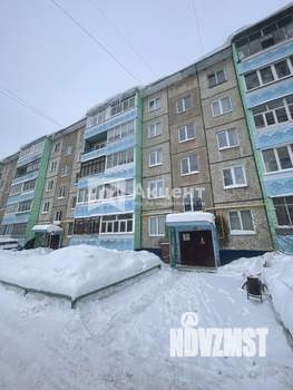 2-к квартира, вторичка, 39м2, 1/5 этаж