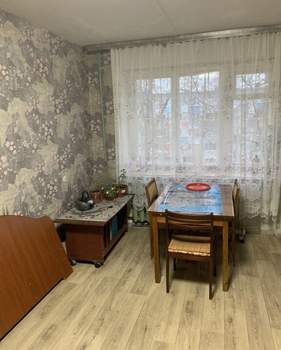 3-к квартира, вторичка, 65м2, 4/5 этаж
