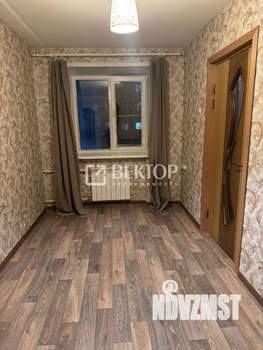 2-к квартира, вторичка, 44м2, 1/5 этаж