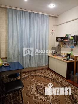 2-к квартира, вторичка, 61м2, 1/3 этаж