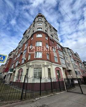 3-к квартира, вторичка, 150м2, 4/5 этаж