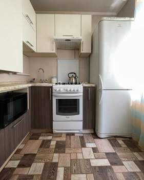 2-к квартира, вторичка, 43м2, 1/5 этаж