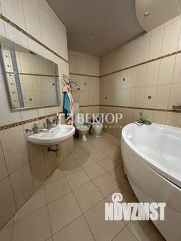 3-к квартира, вторичка, 131м2, 1/5 этаж