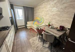 2-к квартира, вторичка, 64м2, 3/10 этаж
