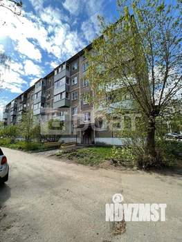 2-к квартира, вторичка, 43м2, 1/5 этаж