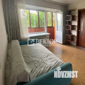 2-к квартира, вторичка, 40м2, 3/3 этаж