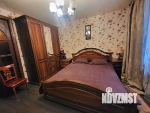 2-к квартира, вторичка, 56м2, 1/3 этаж