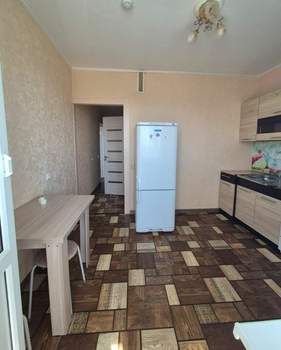 1-к квартира, вторичка, 42м2, 10/17 этаж