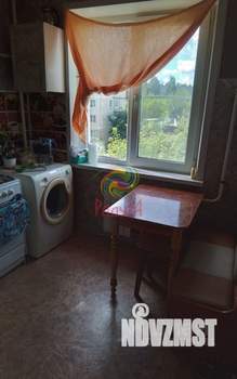 4-к квартира, вторичка, 58м2, 4/5 этаж