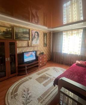 3-к квартира, вторичка, 65м2, 1/10 этаж