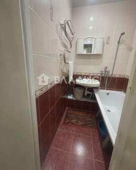 4-к квартира, вторичка, 58м2, 5/5 этаж