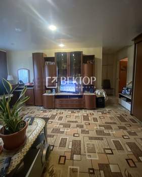 3-к квартира, вторичка, 58м2, 1/5 этаж