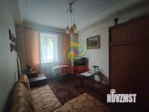 2-к квартира, вторичка, 60м2, 1/3 этаж
