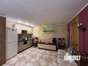 2-к квартира, вторичка, 79м2, 1/5 этаж