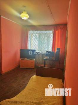 2-к квартира, вторичка, 42м2, 1/4 этаж