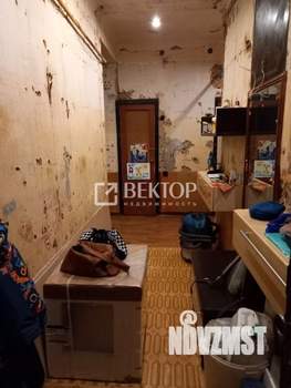 2-к квартира, вторичка, 61м2, 1/3 этаж