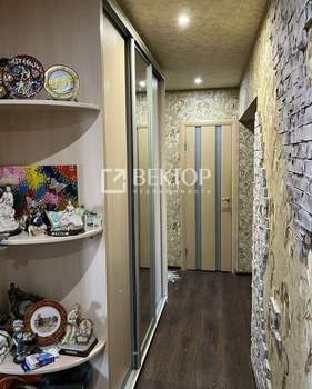 3-к квартира, вторичка, 76м2, 9/9 этаж