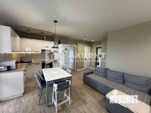 2-к квартира, вторичка, 63м2, 10/21 этаж