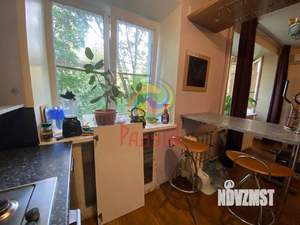 2-к квартира, вторичка, 42м2, 3/5 этаж