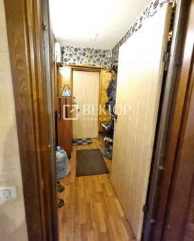 5-к квартира, вторичка, 104м2, 1/9 этаж